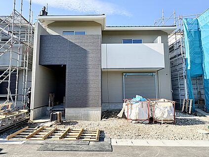 【C棟　外観パース】