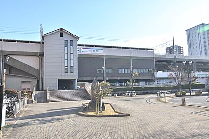 名鉄豊田線「日進」駅 約2,900m(自転車約12分)