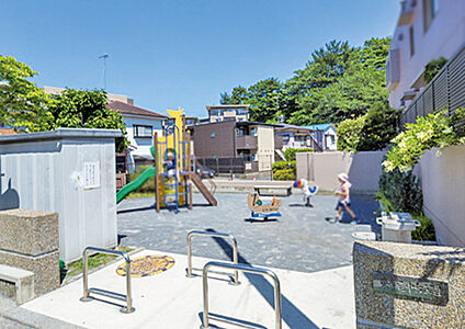 東寺尾中台公園 徒歩7分