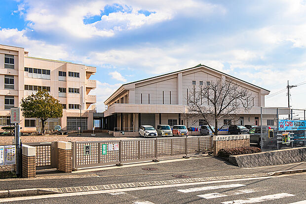 古田台小学校(約1,100m)