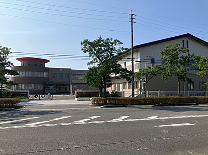 福津市立津屋崎小学校 2800ｍ(徒歩40分)