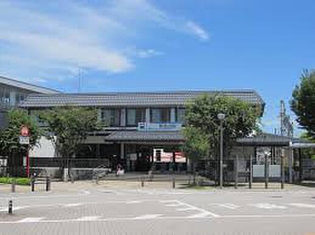 名鉄各務原線「新鵜沼」駅（約350m）