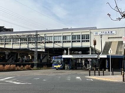 近鉄大阪線「河内山本」駅 約360m(徒歩5分)