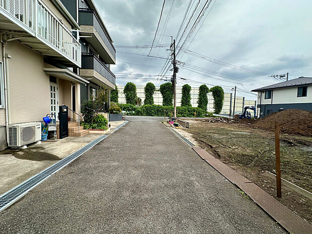 【現地写真】　周辺環境も充実しております！