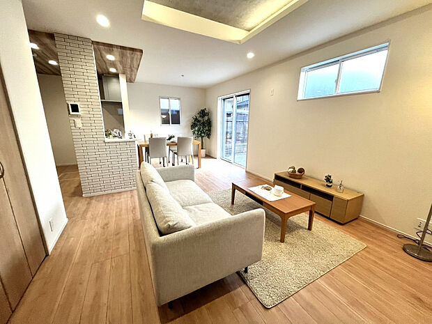 ☆リビング（モデル家具）☆　