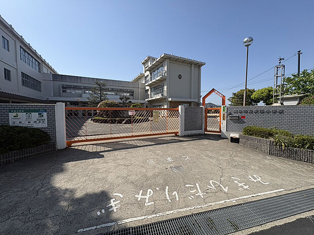 ☆米田小学校☆（約456m）