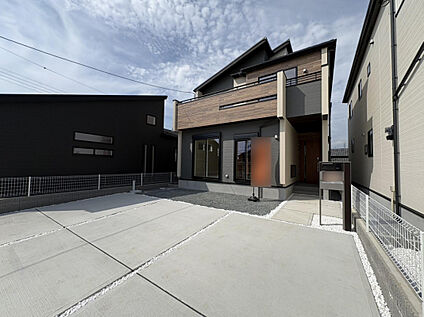 ☆2号棟　建物外観☆