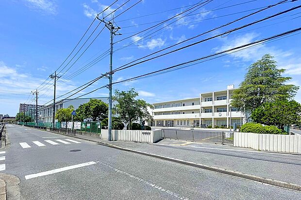 小金中学校（約1,110m）