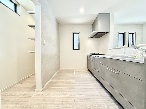 お料理を効率的に、楽しく！システムキッチン  