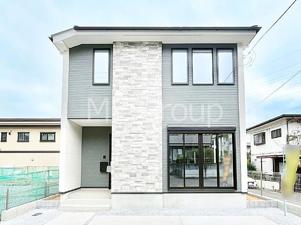 洗練された外観、上質な住空間が広がる室内は永く安心して過ごせる住居です。 