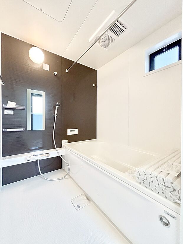 一日の疲れを癒やす大切なバスタイム。ゆっくりとお風呂を楽しんで疲れをとりたいですね！  