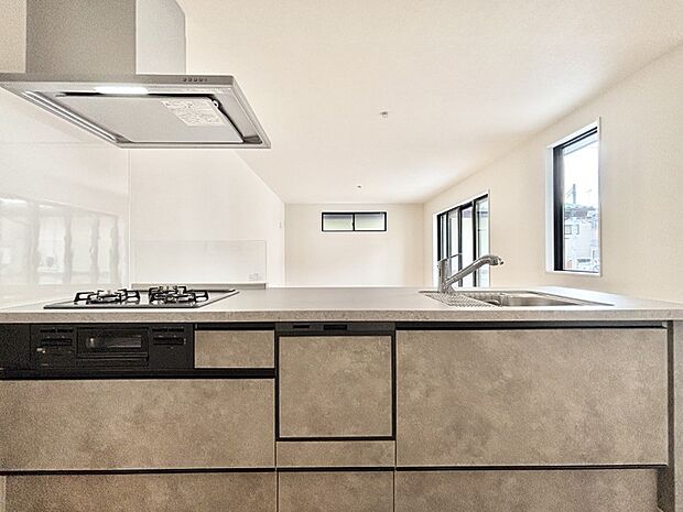 お料理を効率的に、楽しく！システムキッチン  