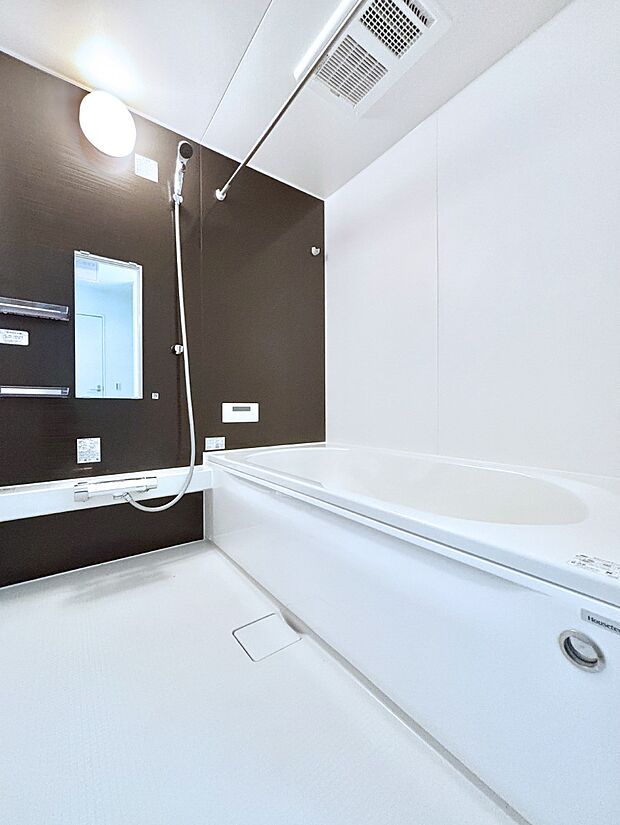 一日の疲れを癒やす大切なバスタイム。ゆっくりとお風呂を楽しんで疲れをとりたいですね!