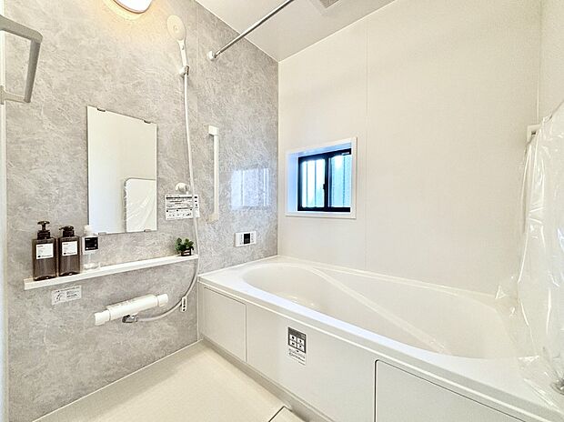 一日の疲れを癒やす大切なバスタイム。ゆっくりとお風呂を楽しんで疲れをとりたいですね！  