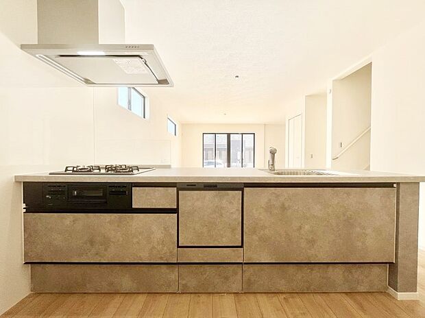 お料理を効率的に、楽しく！システムキッチン