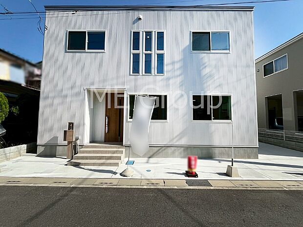 暮らしやすさと居心地の良さにこだわったシンプルで飽きのこないデザイン