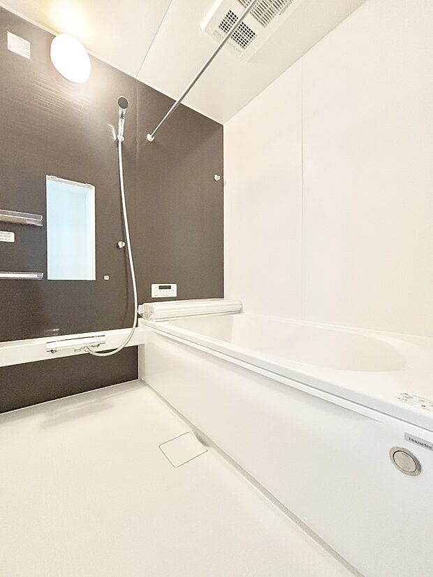 一日の疲れを癒やす大切なバスタイム。ゆっくりとお風呂を楽しんで疲れをとりたいですね！  