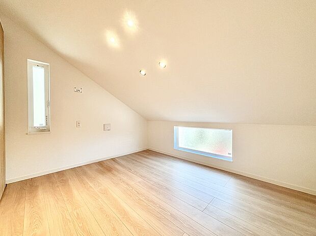 爽やかな日差しがお部屋全体を優しく包み込んでくれます