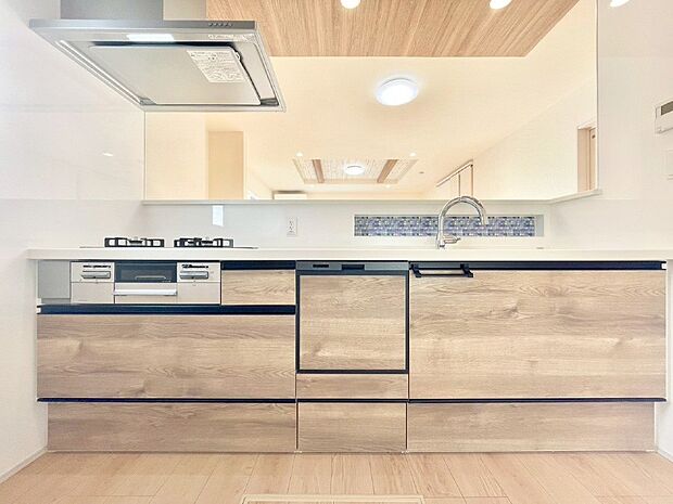 毎日使うキッチンだから、使いやすさ＆お手入れのしやすさにこだわりました。 