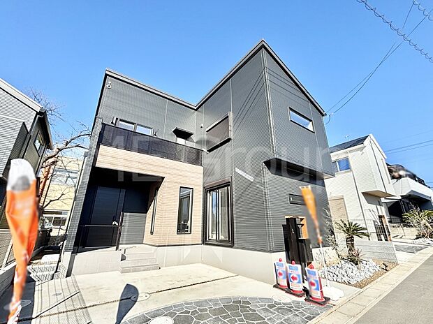 暮らしやすさと居心地の良さにこだわったシンプルで飽きのこないデザイン ！