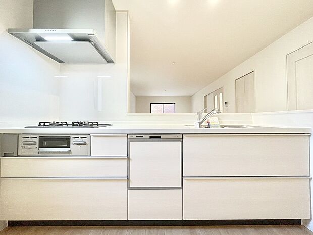 毎日使うキッチンだから、使いやすさ＆お手入れのしやすさにこだわりました。 