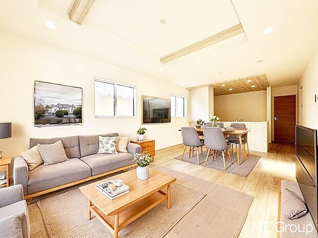 落ち着いた雰囲気のＬＤＫは家族みんなの快適空間※家具はCGです