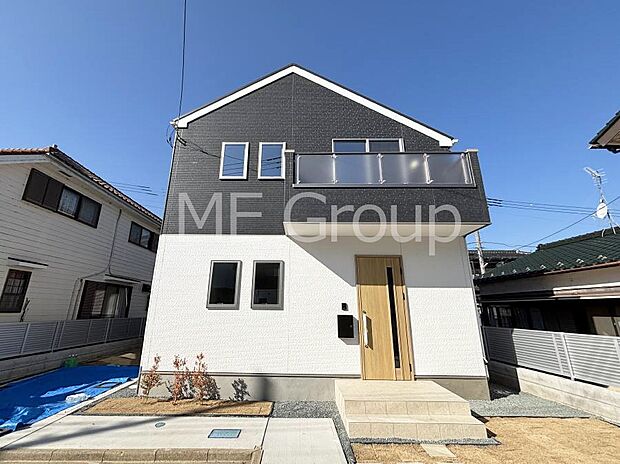 たっぷりの陽光と心地よい風が舞い込む住まい