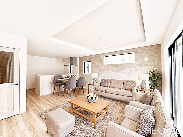 落ち着いた雰囲気のＬＤＫは家族みんなの快適空間※家具はCGです