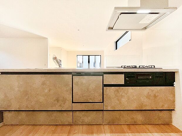 毎日使うキッチンだから、使いやすさ＆お手入れのしやすさにこだわりました。 