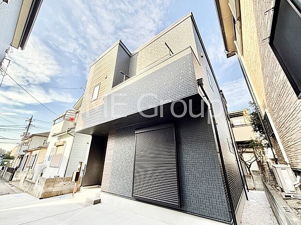 溢れる陽光でご家族の笑顔も輝く  