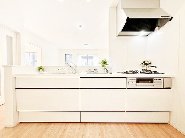 毎日使うキッチンだから、使いやすさ＆お手入れのしやすさにこだわりました。  