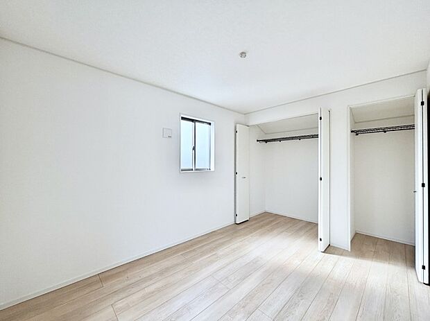 収納が充実しているので、居住スペースを広く使えます。 