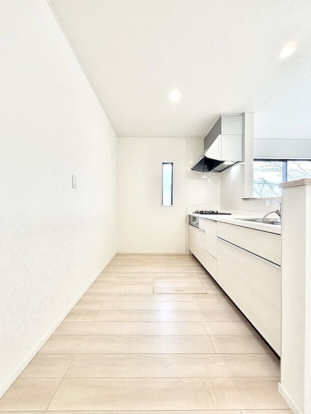 ゆとりあるキッチンではご家族と楽しくお料理ができます。