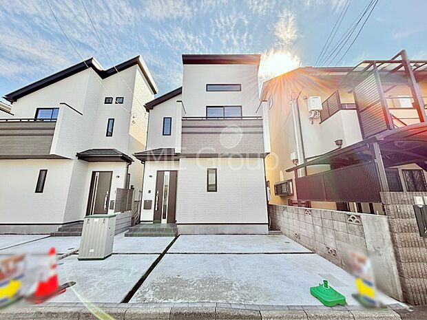 溢れる陽光でご家族の笑顔も輝く