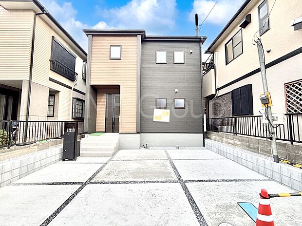 堂々完成！たっぷりの陽光と開放感に包まれる明るい住まい。 