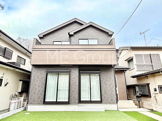 洗練された外観、上質な住空間が広がる室内は永く安心して過ごせる住居です。 