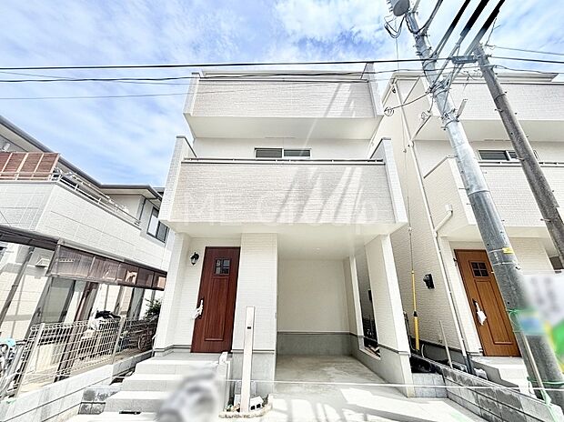 洗練された外観、上質な住空間が広がる室内は永く安心して過ごせる住居です。 