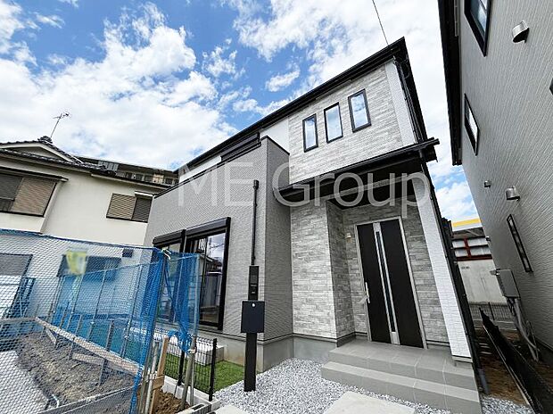 たっぷりの陽光と心地よい風が舞い込む住まい