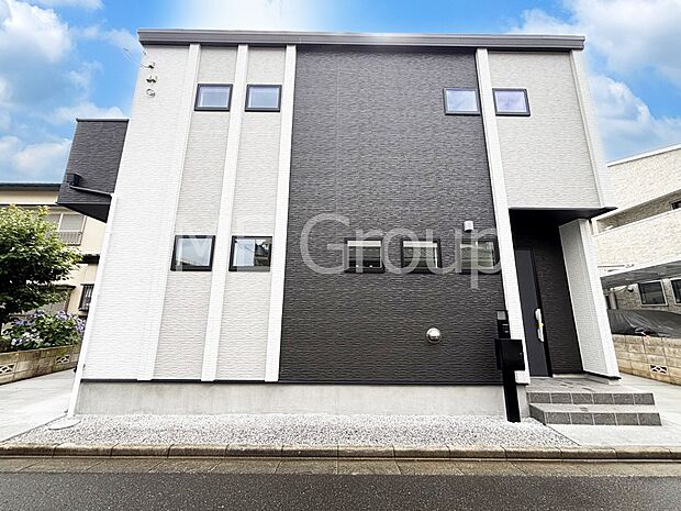 たっぷりの陽光と心地よい風が舞い込む住まい