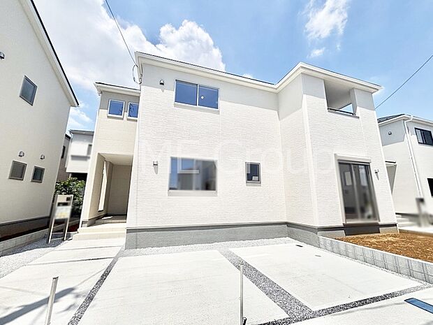 たっぷりの陽光と心地よい風が舞い込む住まい