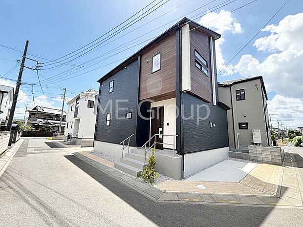 たっぷりの陽光と心地よい風が舞い込む住まい