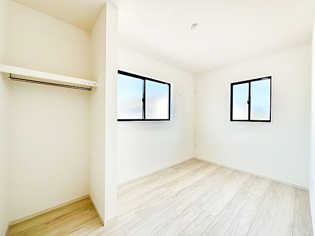 【子供部屋】子ども部屋にぴったりの明るい空間。  