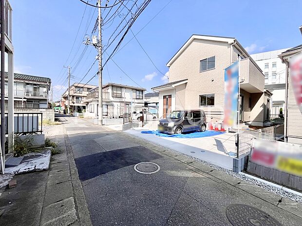 【前面道路含む現地写真】堂々完成!! ここから始まる新生活を応援いたします!