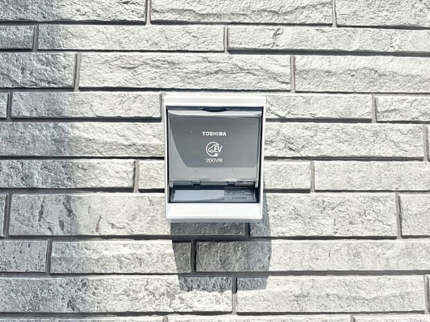【その他現地】ＥＶ充電用屋外コンセント 。