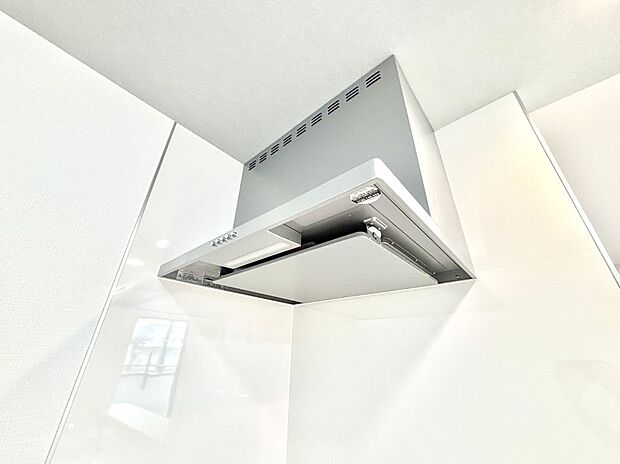 【その他設備(レンジフード)】基本的なお手入れはフィルターのみ!お手入れのしやすさも魅力です。