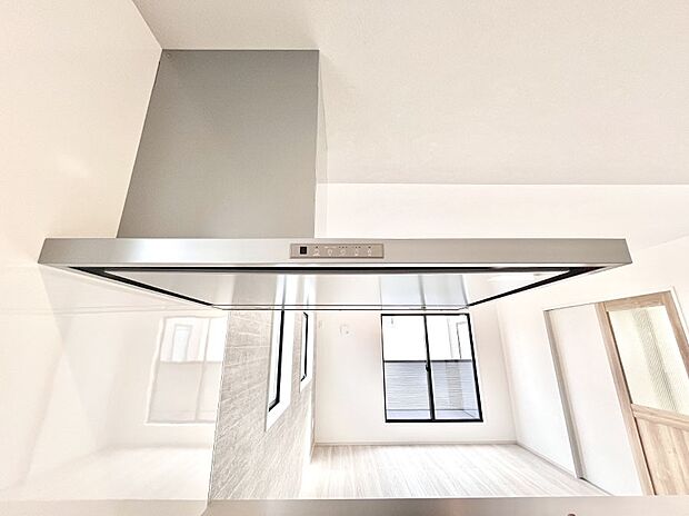 【その他設備(食洗機)】面倒なお片づけは食洗機にお任せ！家事の負担が減って、時間にも気持ちにもゆとりができます。