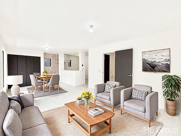 【リビング】落ち着いた雰囲気のＬＤＫは家族みんなの快適空間※家具はCGです