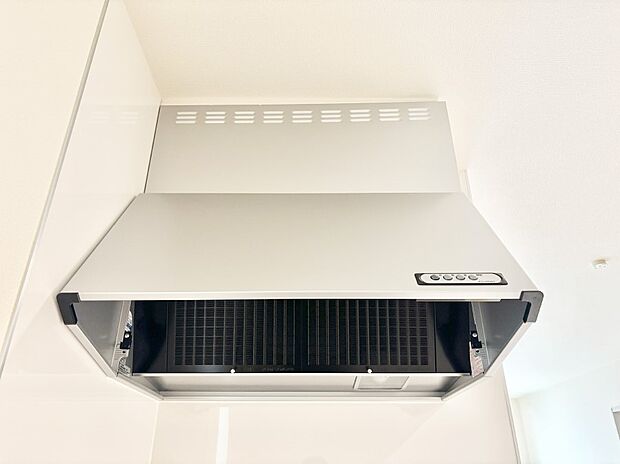 【その他設備(レンジフード)】基本的なお手入れはフィルターのみ!お手入れのしやすさも魅力です。