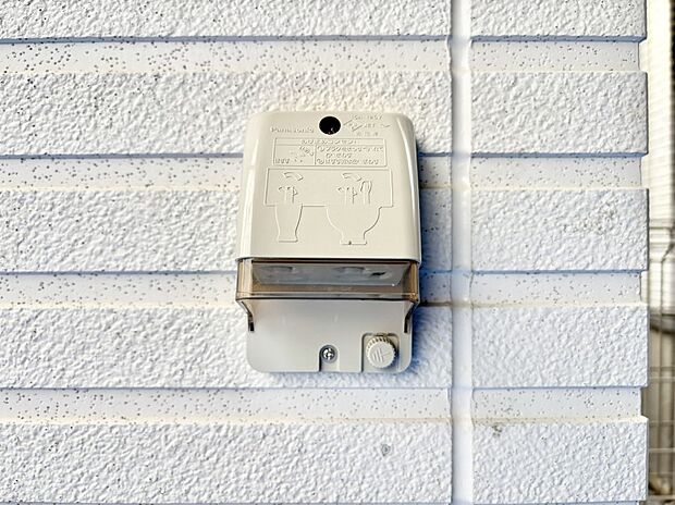 【その他現地】便利な外コンセント。