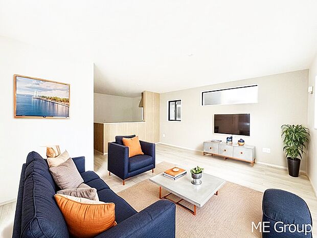 【リビング】落ち着いた雰囲気のＬＤＫは家族みんなの快適空間※家具はCGです